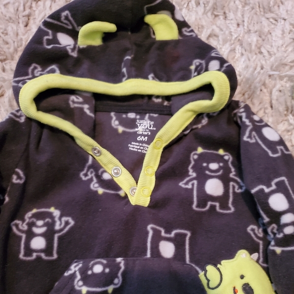 2 Fleece Carter's outfits 6M light grey & dark grey w/ lime green trim & accents - Picture 2 of 3